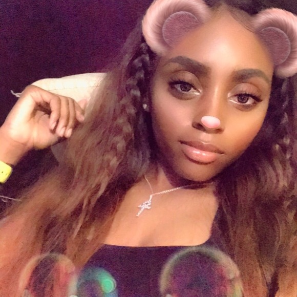 Profile Picture of Tyler Jefferson (@tylerlovrbug) on Poshmark