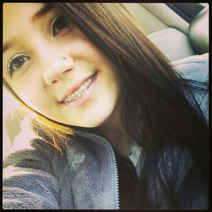 Profile Picture of Chloe Zahm (@chlooblow) on Myspace