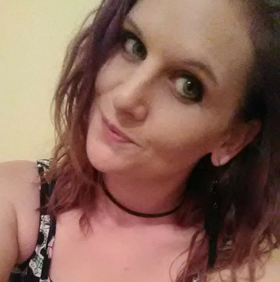 Profile Picture of Kara Burrow (@krazykara4) on Poshmark