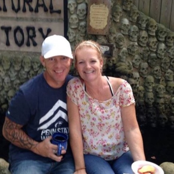 Profile Picture of Kim Raynor (@raynor72) on Poshmark