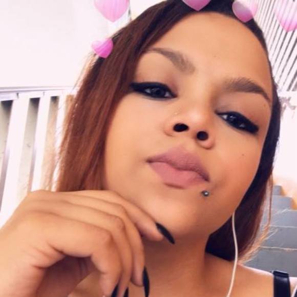 Profile Picture of Aliya Delions (@aneciasmommy) on Poshmark