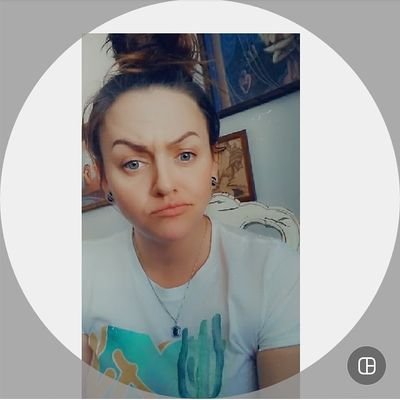 Profile Picture of Rae Mark (@RachelM96427511) on Twitter