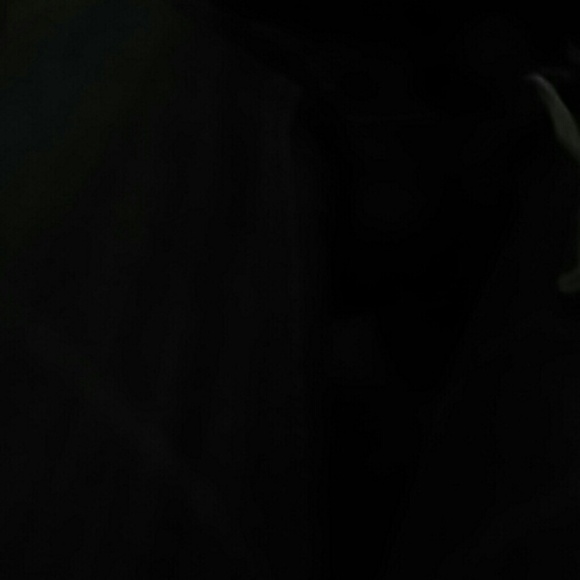 Profile Picture of Vantaza Hemingway (@tay6672) on Poshmark