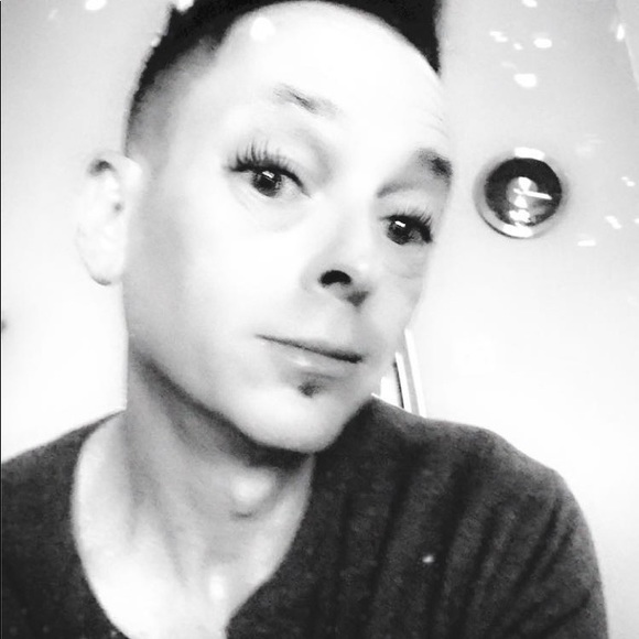 Profile Picture of Joseph Wagner (@joeymw1977) on Poshmark