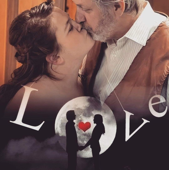 Profile Picture of Catherine Olson (@moongirl160) on Poshmark