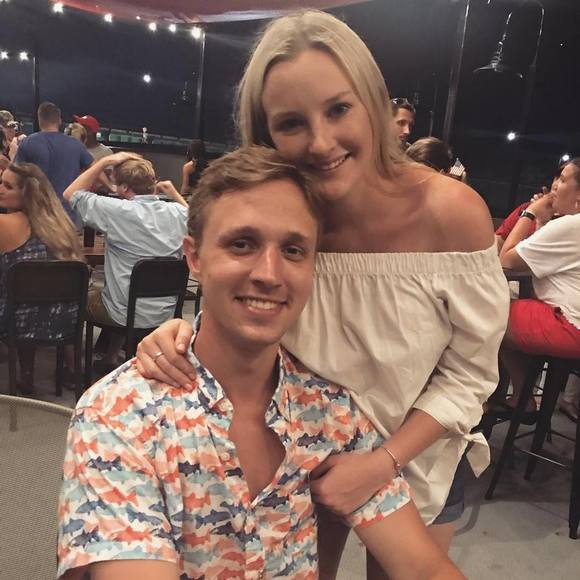 Profile Picture of Evan Duncan (@eaduncan15) on Poshmark