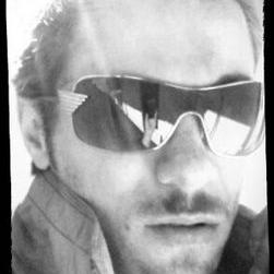 Profile Picture of Brian Knee (@boybrasil82) on Twitter