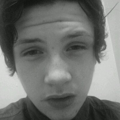 Profile Picture of Craig Brockwell (@Dragonborn1997) on Twitter