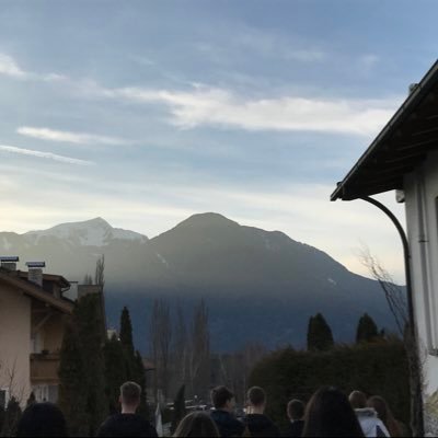 Profile Picture of Frank Roach (@FrankRo41084874) on Twitter