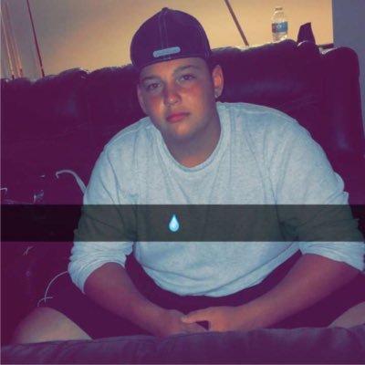 Profile Picture of Andrew Springer (@lilrunt310) on Twitter