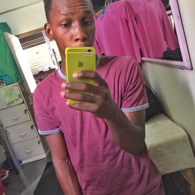 Profile Picture of Shon James (@bossmananil) on Twitter