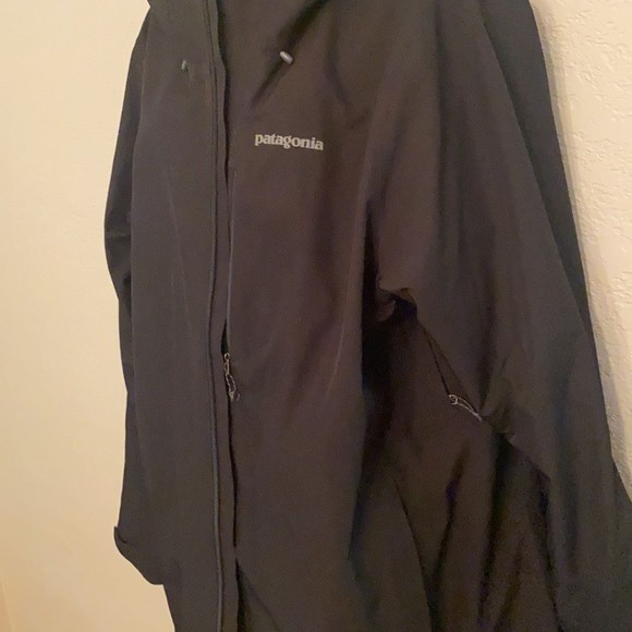 Profile Picture of Edye Grigori (@edyegrigori) on Poshmark