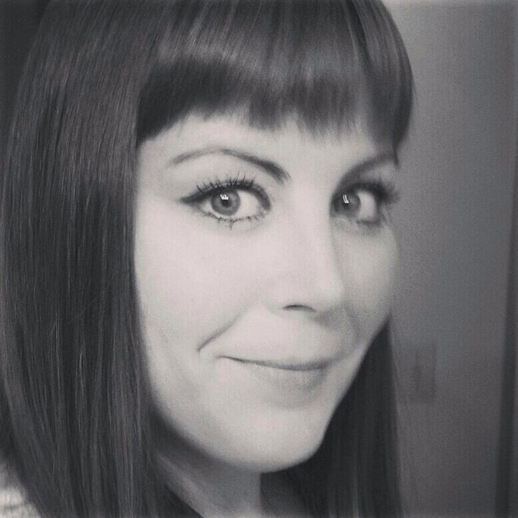 Profile Picture of Caci Murphy (@caci) on Poshmark