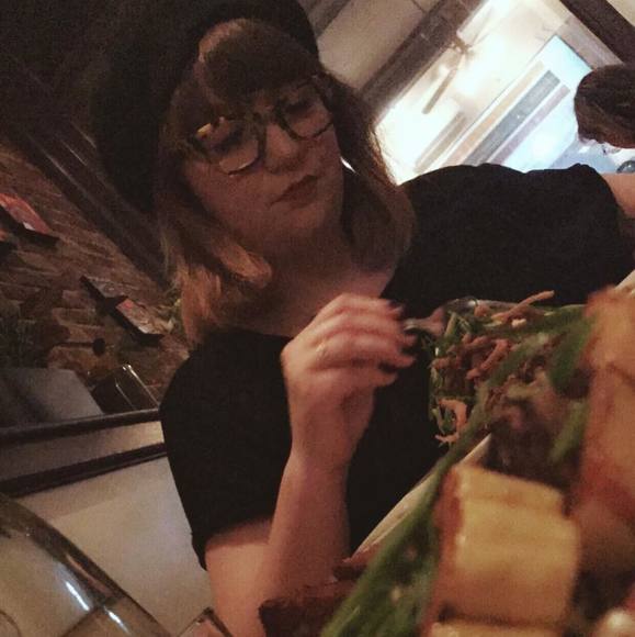 Profile Picture of Briana Staszak (@queenbusyb) on Poshmark