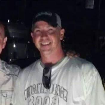 Profile Picture of Darin Carpenter (@darin_carpenter) on Twitter