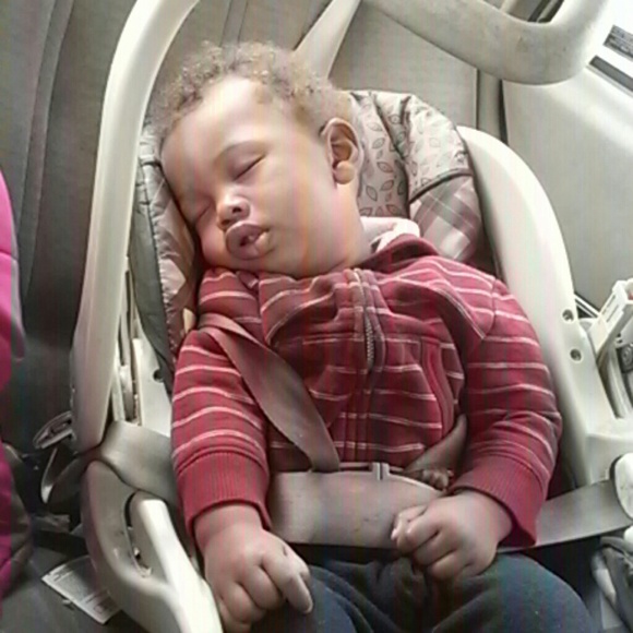 Profile Picture of Keianna Johnson (@keiannalj) on Poshmark