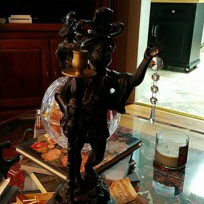 Profile Picture of Terry Tatum (@tjtklt2015) on Twitter