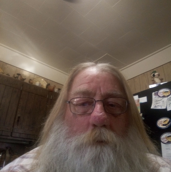 Profile Picture of Ralph Paul (@moped5744) on Poshmark