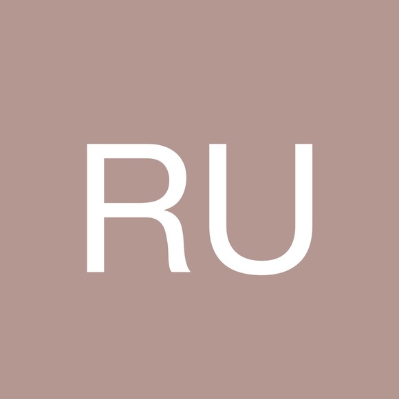 Raegan Uhlig - Poshmark Profile Picture of Raegan Uhlig (@haha_bia) on Poshmark