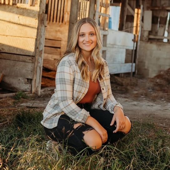 Profile Picture of Meredith Repscher (@meredithrepscher) on Tiktok