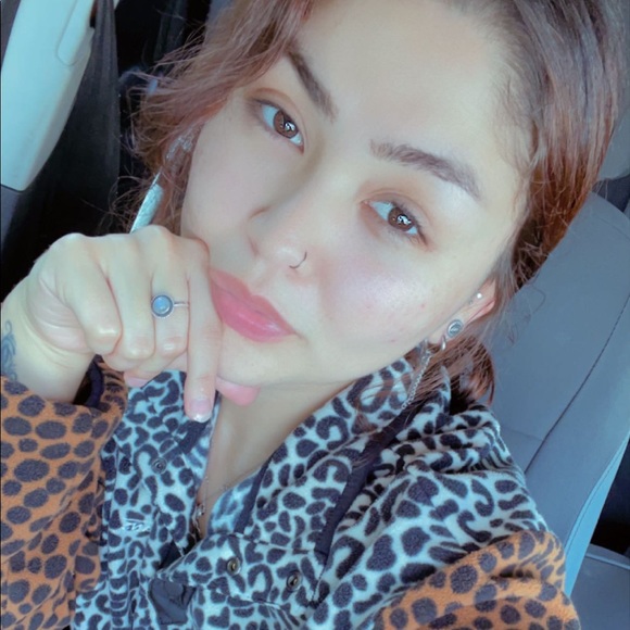 Profile Picture of Rocio Carvajal (@rocio_carvajal) on Poshmark