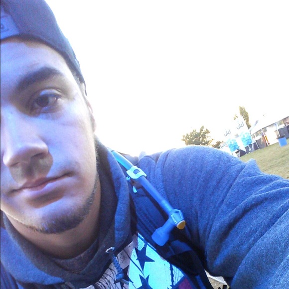 Profile Picture of Forrest Marcinowski (@chicagobear13) on Poshmark