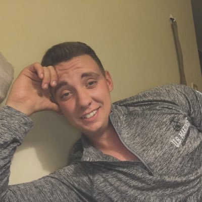 Profile Picture of Samuel Crabtree (@SamIam6999) on Twitter