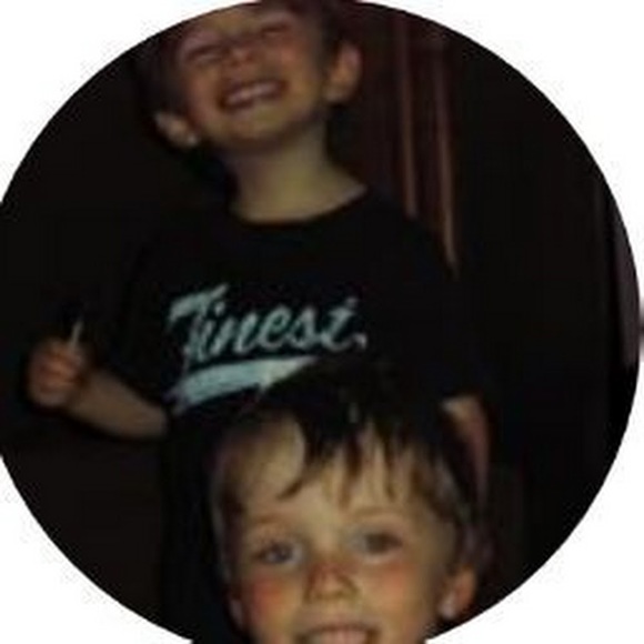 Profile Picture of Paul Gaffaney (@paul_69) on Poshmark