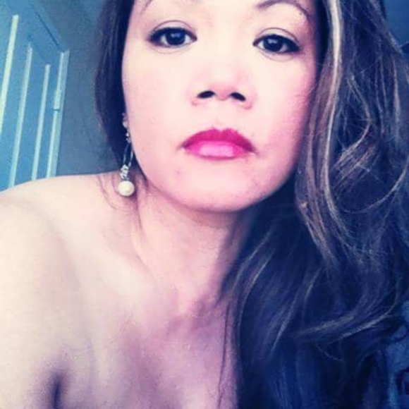 Profile Picture of Ngoi Le (@ngoithile) on Poshmark