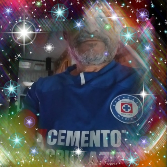 Profile Picture of Carlos Geronimo (@carlos_geronimo) on Poshmark