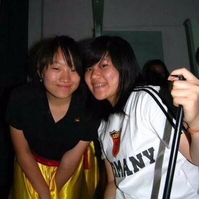 Profile Picture of Karen Zheng Wen Fang (@ZhengWenFang) on Twitter