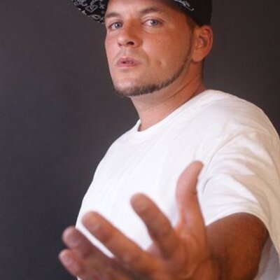 Profile Picture of Joseph Jolley (@Joescale) on Twitter