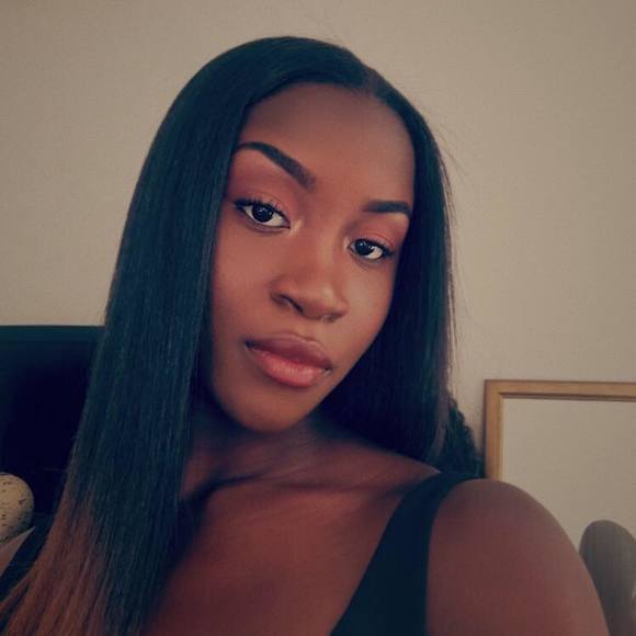 Profile Picture of Cyrose Conteh (@cyrose25) on Poshmark