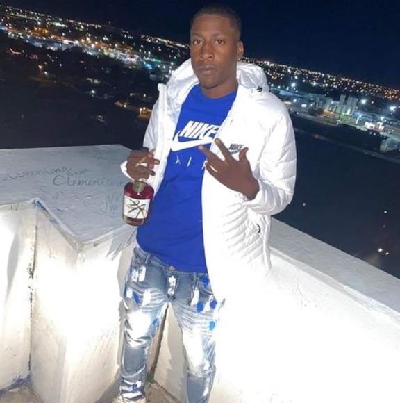 Profile Picture of Davyante Spence (@davy6060) on Poshmark