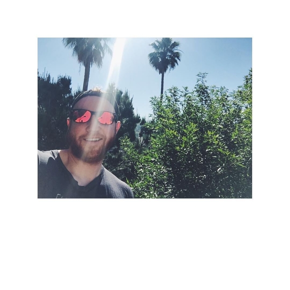 Profile Picture of Dwight Armstrong (@dwightla) on Poshmark