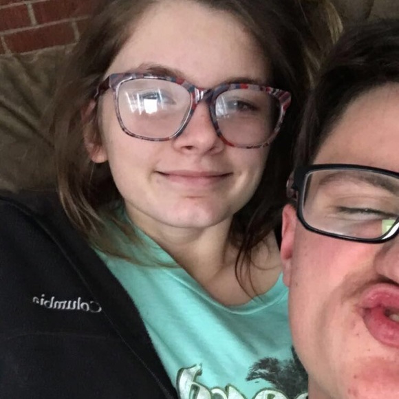 Profile Picture of Madison Bussard (@madisonbussard1) on Poshmark