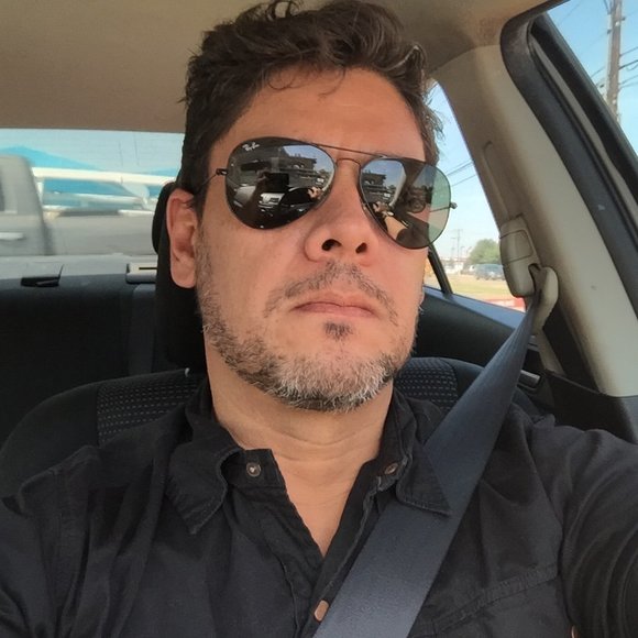 Profile Picture of Oswaldo Ruiz (@ozzyto_06) on Poshmark