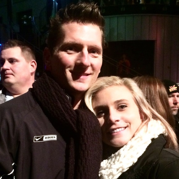 Profile Picture of Alyssa Buszmann (@alyssabusz) on Poshmark