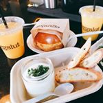 Profile Picture of Yiting Wang (@yiting8978) on Instagram