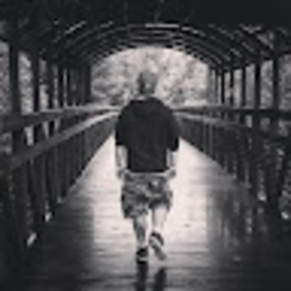 Profile Picture of Cj Foster (@cuj4life) on Poshmark