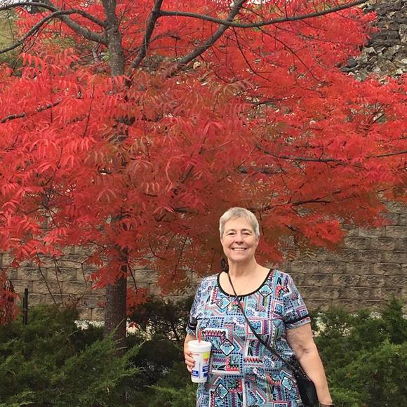 Profile Picture of Chris Boren (@marynchris92) on Poshmark