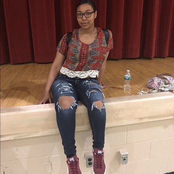 Profile Picture of Katherine Ocasio (@ohanova) on Poshmark