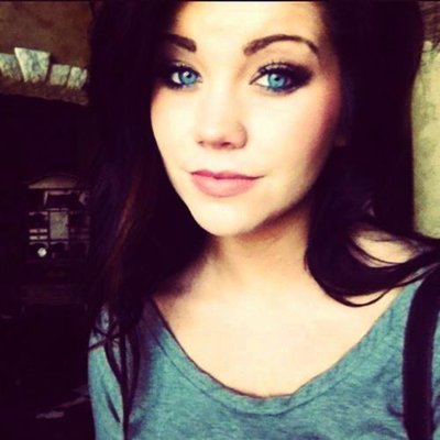 Profile Picture of Larissa Alexander (@larissa48296355) on Twitter