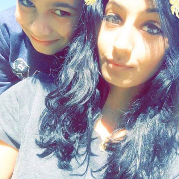 Profile Picture of Ayesha Shaukat (@ayeshareshi) on Poshmark