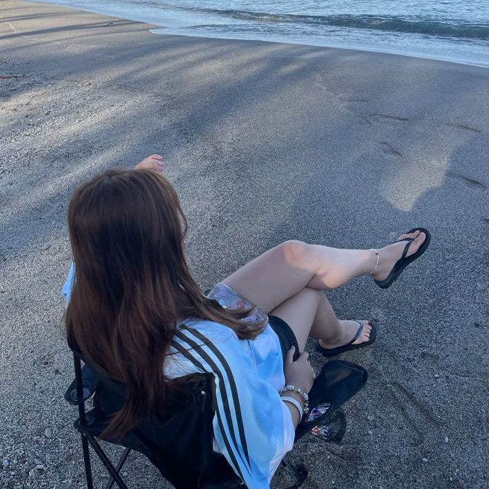 Profile Picture of juls (@juliacassndra) on Tiktok