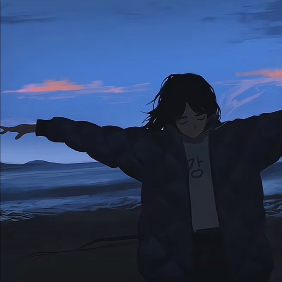 Profile Picture of Ruby Yu (@ruby_yu) on Poshmark