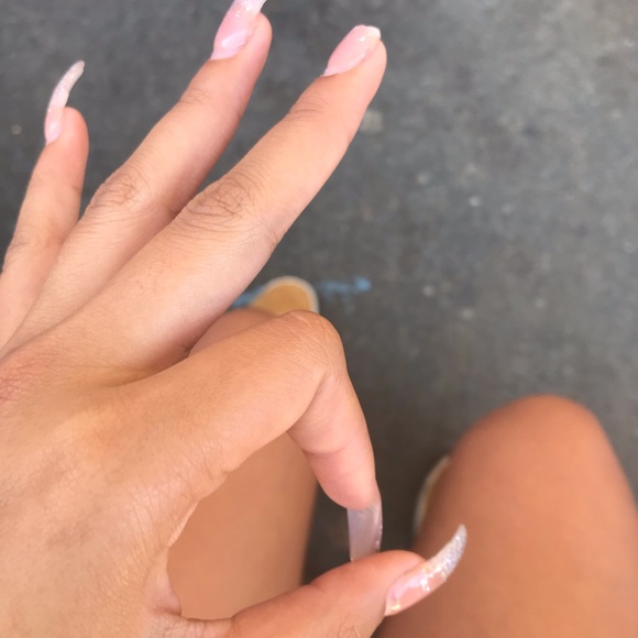 Profile Picture of Christian Inocencio (@geed0e) on Poshmark