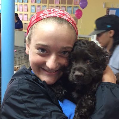 Profile Picture of Angie Calderone (@CalderoneAngie) on Twitter