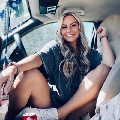 Profile Picture of Bay_curr😋 (@baylee_ann756) on Twitter