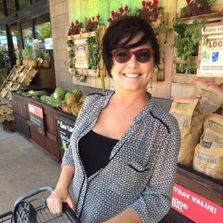 Profile Picture of DeBorah Hoopingarner (@LonghisMaui) on Facebook